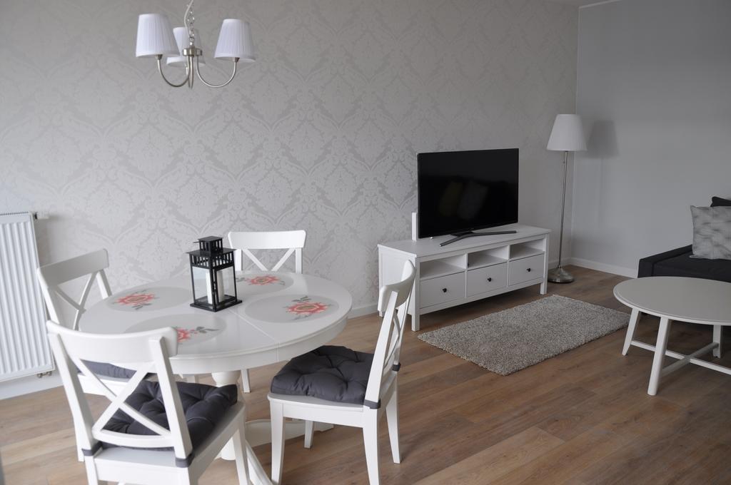 Holidays Home Apartamenty Chmielna Gdańsk Quarto foto